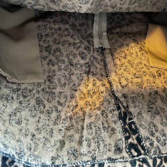 Leopard Skirt - Picture 6 of 6